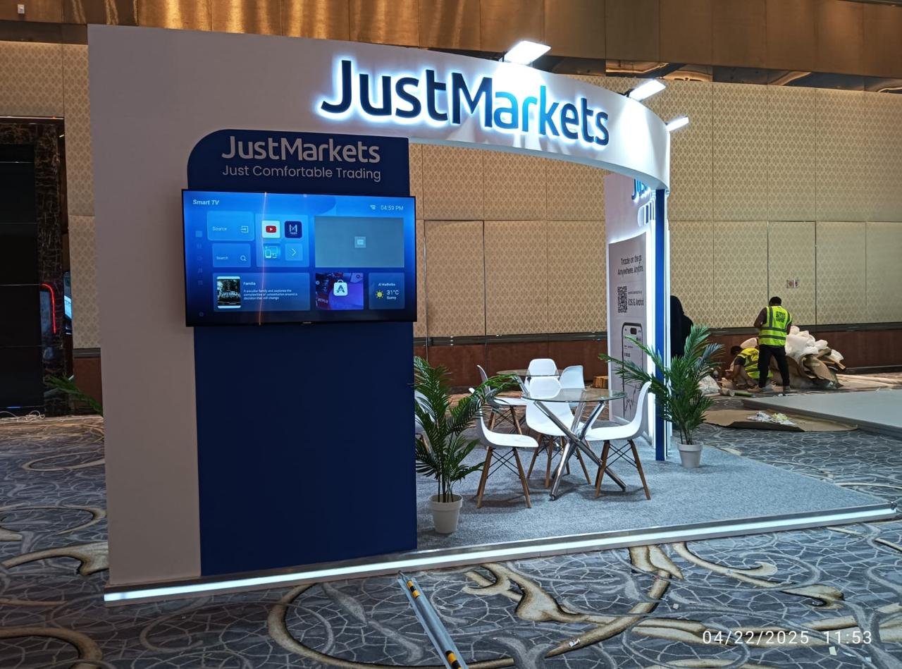 Exhibition Stands Builder